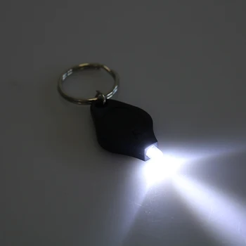 Portatīvā LED mini atslēgu piekariņi gaismas Spilgti Led Mikro Gaismas Atslēgu piekariņi Izspiest Gaismas Atslēgu Gredzens Āra Avārijas Kempings Gaismas Atslēga