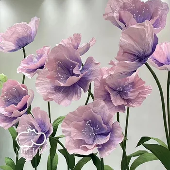 Jauna violeta rokas sastrādātas papīra ziedu, liels roku darbs, mākslīgo ziedu kombinācija, iepirkšanās centrs aksesuāri, papīra ziedu produkti